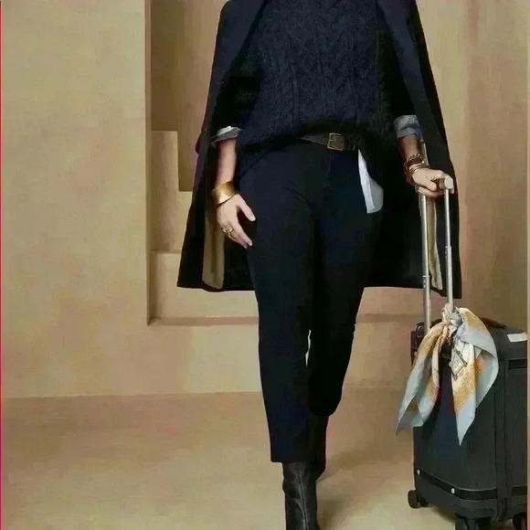 Banana Republic Sloan Pant Size 2 - Picture 3 of 10